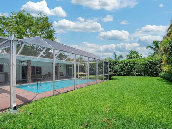 7340 SW 123rd Ter, Pinecrest FL 33156