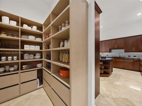 1295 Hatteras Ln, Hollywood FL 33019