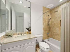 1295 Hatteras Ln, Hollywood FL 33019