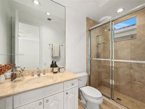 1295 Hatteras Ln, Hollywood FL 33019