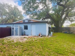 4111 SW 33rd St, West Park FL 33023