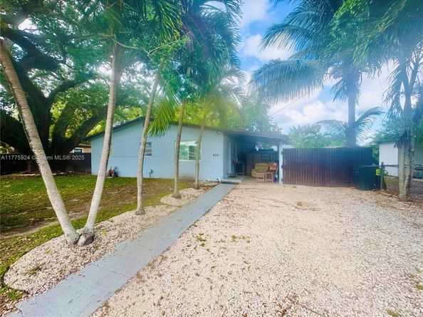 4111 SW 33rd St, West Park FL 33023
