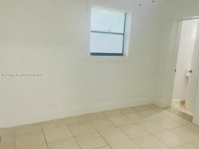 4111 SW 33rd St, West Park FL 33023