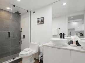 2301 Collins Ave 1135, Miami Beach FL 33139