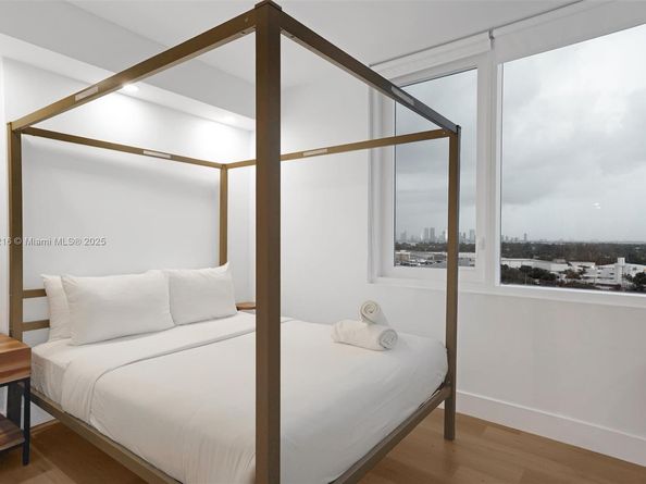 2301 Collins Ave 1135, Miami Beach FL 33139