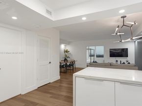 2301 Collins Ave 1135, Miami Beach FL 33139