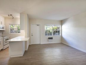 6511 Santona St C18, Coral Gables FL 33146