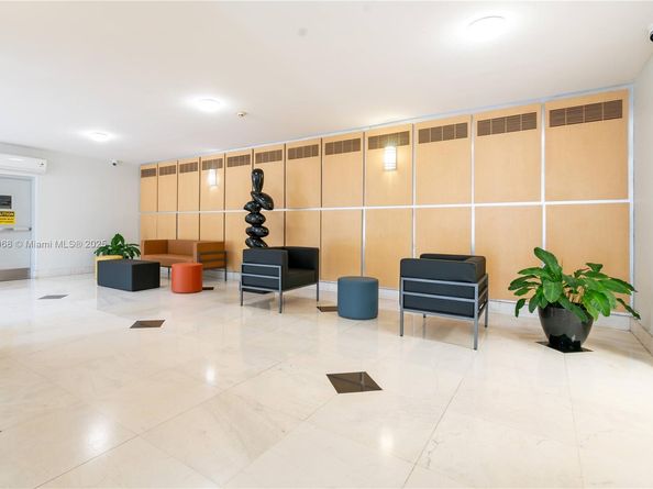 6770 Indian Creek Dr 15T, Miami Beach FL 33141