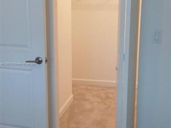 12121 NW 23 court 12121, Miami FL 33167