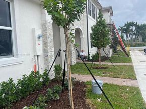 12121 NW 23 court 12121, Miami FL 33167