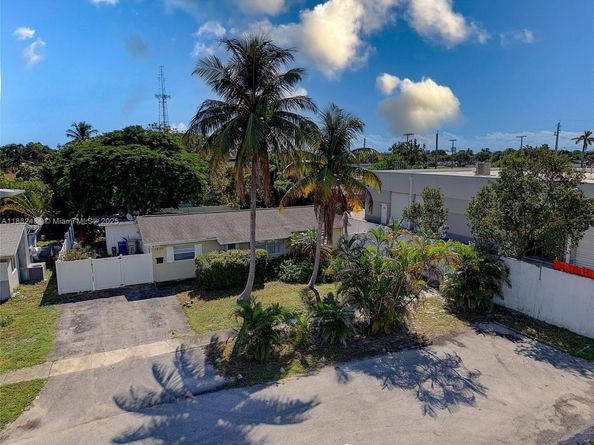 1620 NW 2nd Ave, Pompano Beach FL 33060