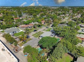 1620 NW 2nd Ave, Pompano Beach FL 33060