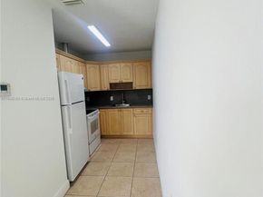 2185 NW 16th Ter 16, Miami FL 33125