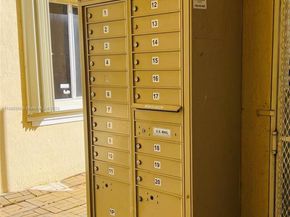 2185 NW 16th Ter 16, Miami FL 33125