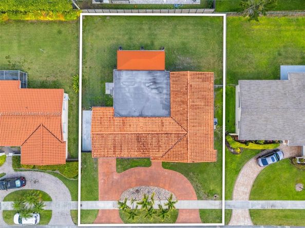 6311 SW 93rd Ct, Miami FL 33173