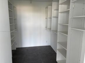 900 Bay Dr 401, Miami Beach FL 33141