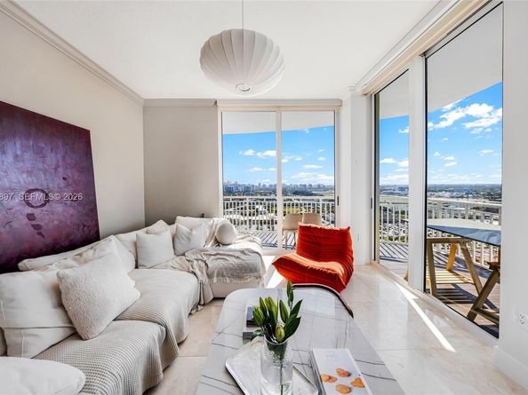 1745 E Hallandale Beach Blvd 2407W, Hallandale Beach FL 33009