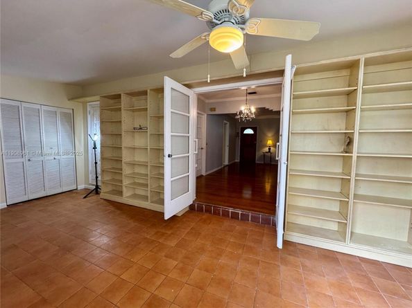 3410 SW 21st St, Miami FL 33145