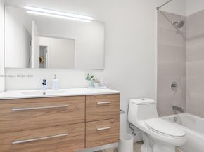 4444 NW 8th Ct, Plantation FL 33317