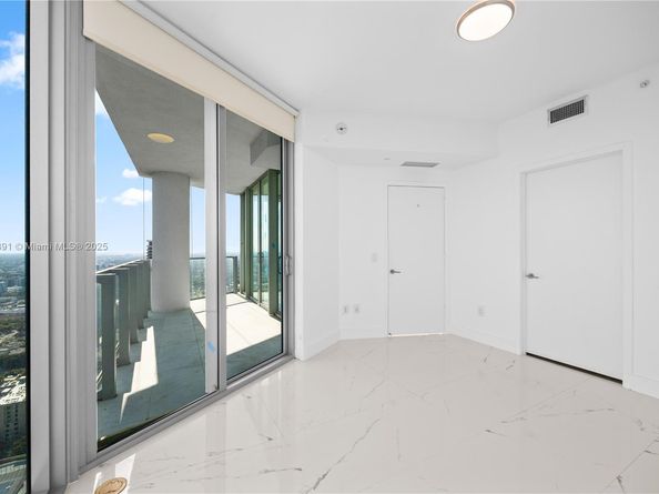 2900 NE 7th Ave 4009, Miami FL 33137