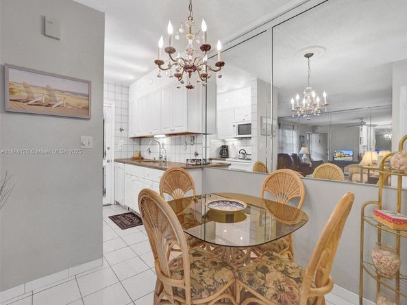 17090 NE 14th Ave 104, North Miami Beach FL 33162