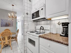 17090 NE 14th Ave 104, North Miami Beach FL 33162