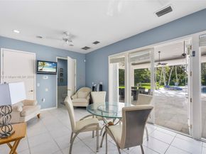 2805 Hackney Rd, Weston FL 33331
