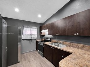 634 NW 15th Ave, Fort Lauderdale FL 33311