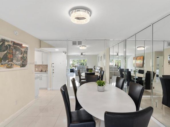 3860 NE 170th St 211, North Miami Beach FL 33160