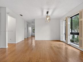 21810 Cypress Cir 26B, Boca Raton FL 33433