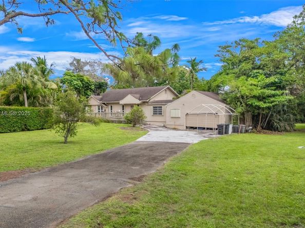 5310 NW 79th Way, Parkland FL 33067