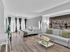 1052 Ocean Dr C203, Miami Beach FL 33139