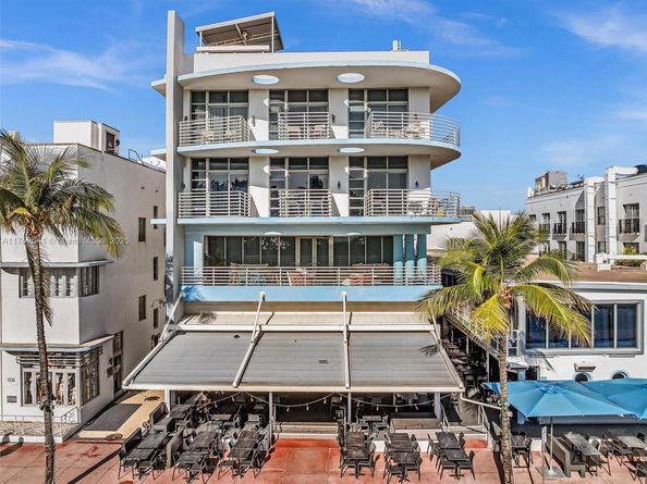 1052 Ocean Dr C203, Miami Beach FL 33139