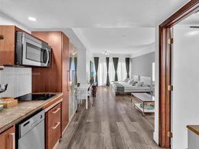 1052 Ocean Dr C203, Miami Beach FL 33139