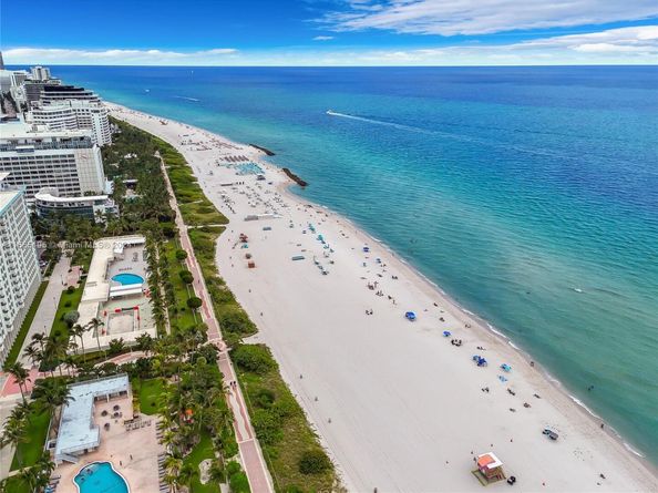 2615 Collins Ave 21, Miami Beach FL 33140