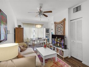 2615 Collins Ave 21, Miami Beach FL 33140