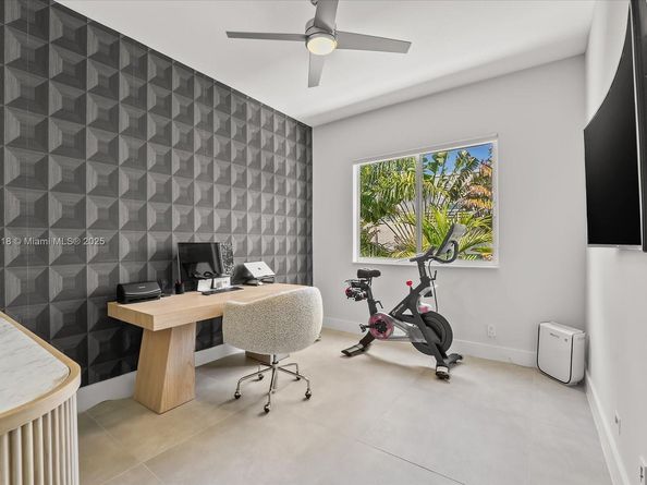 1631 NE 9th St 1631, Fort Lauderdale FL 33304