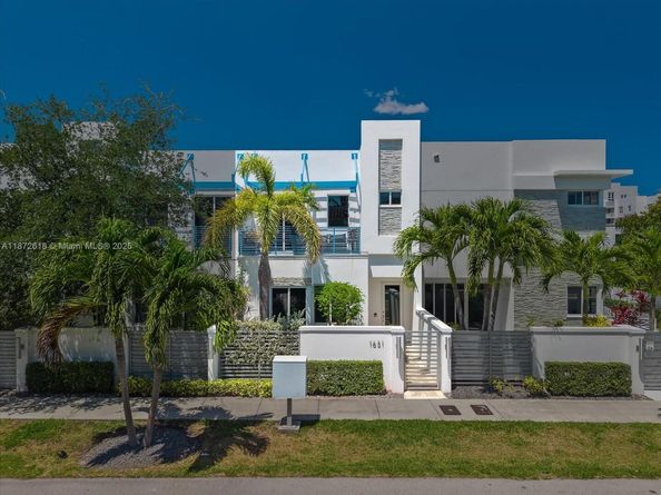 1631 NE 9th St 1631, Fort Lauderdale FL 33304