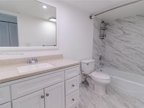 14611 N Kendall Dr 208L, Miami FL 33186