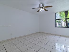 14611 N Kendall Dr 208L, Miami FL 33186