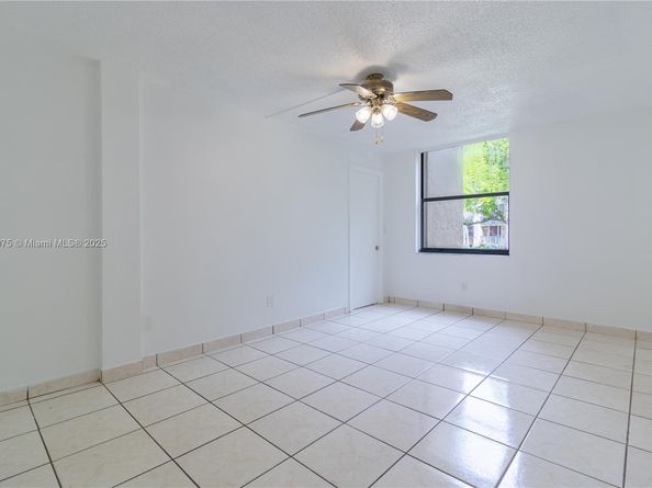 14611 N Kendall Dr 208L, Miami FL 33186