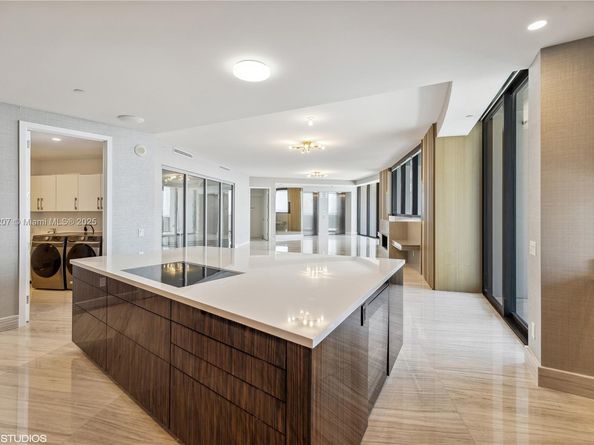 18555 Collins Ave 1101, Sunny Isles Beach FL 33160