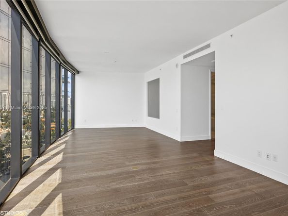 18555 Collins Ave 1101, Sunny Isles Beach FL 33160