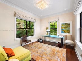 527 E Dilido Dr, Miami Beach FL 33139