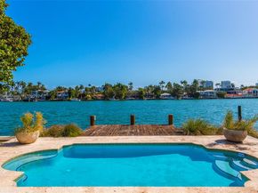527 E Dilido Dr, Miami Beach FL 33139