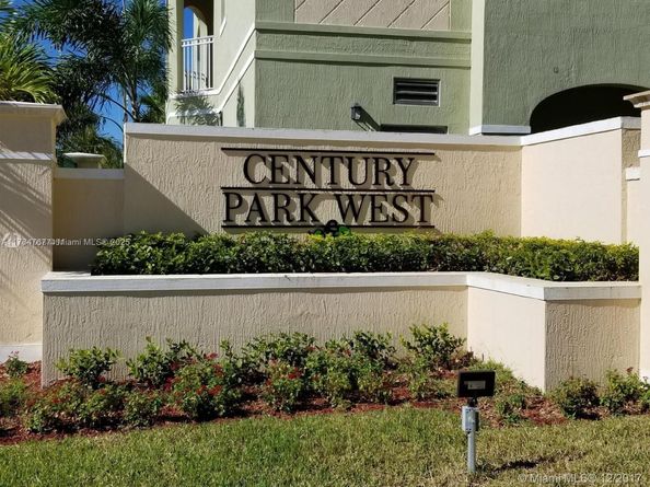 290 NW 109th Ave 216, Miami FL 33172