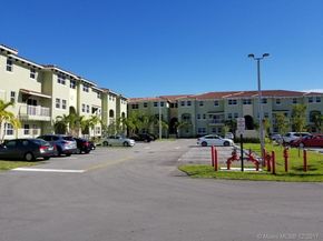 290 NW 109th Ave 216, Miami FL 33172