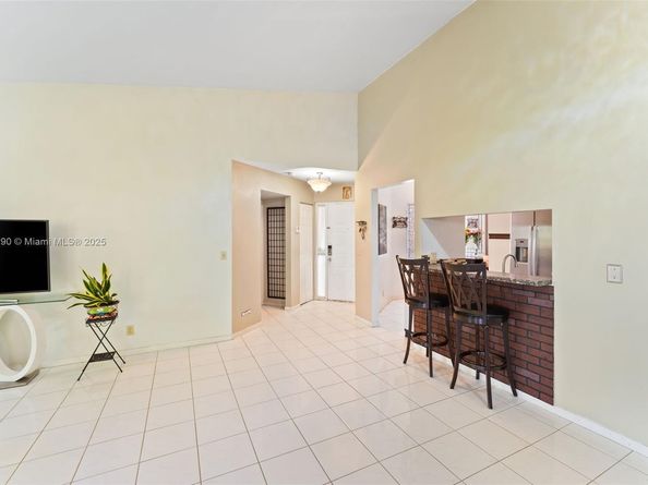 10700 NW 14th St 154, Plantation FL 33322