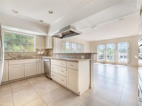 1265 S Alhambra Cir A, Coral Gables FL 33146