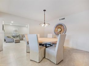 1265 S Alhambra Cir A, Coral Gables FL 33146